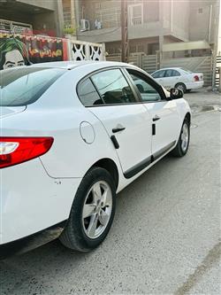 رینۆ فلوێنس